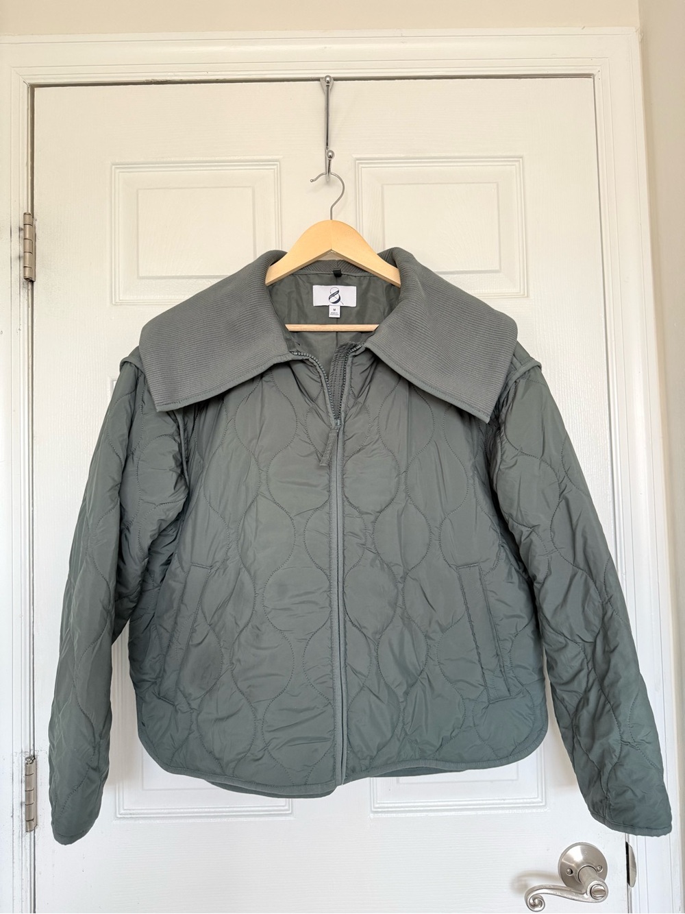 Lou & Grey Quilted Jacket in Sage Green with Oversized Collar